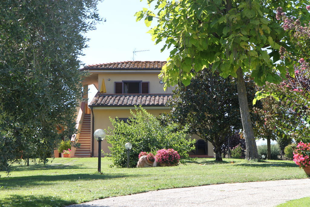 Agriturismo Verbena กัสติลโยเน เดล ลาโก ภายนอก รูปภาพ