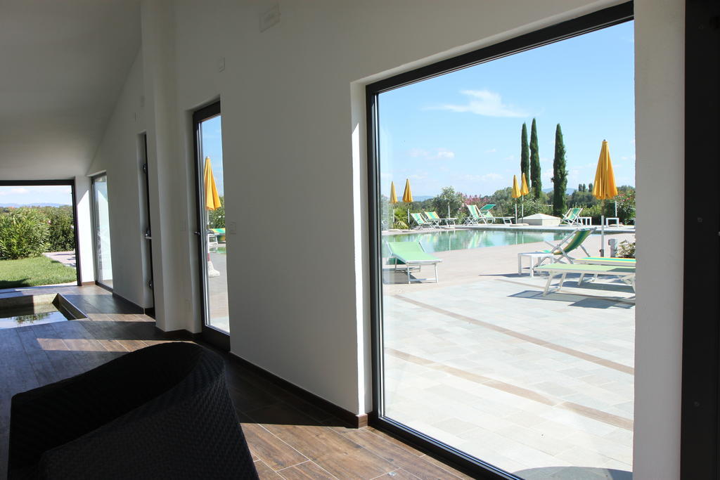 Agriturismo Verbena กัสติลโยเน เดล ลาโก ภายนอก รูปภาพ