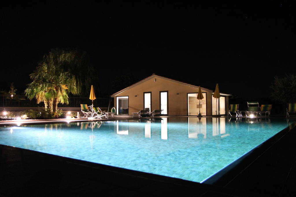 Agriturismo Verbena กัสติลโยเน เดล ลาโก ภายนอก รูปภาพ