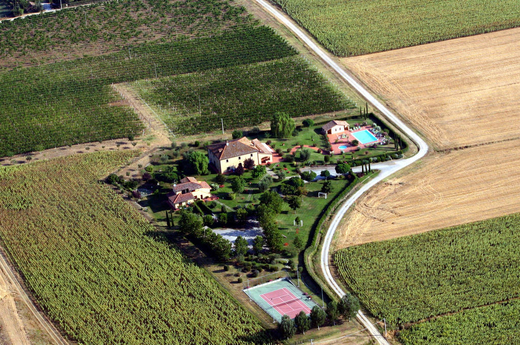 Agriturismo Verbena กัสติลโยเน เดล ลาโก ภายนอก รูปภาพ