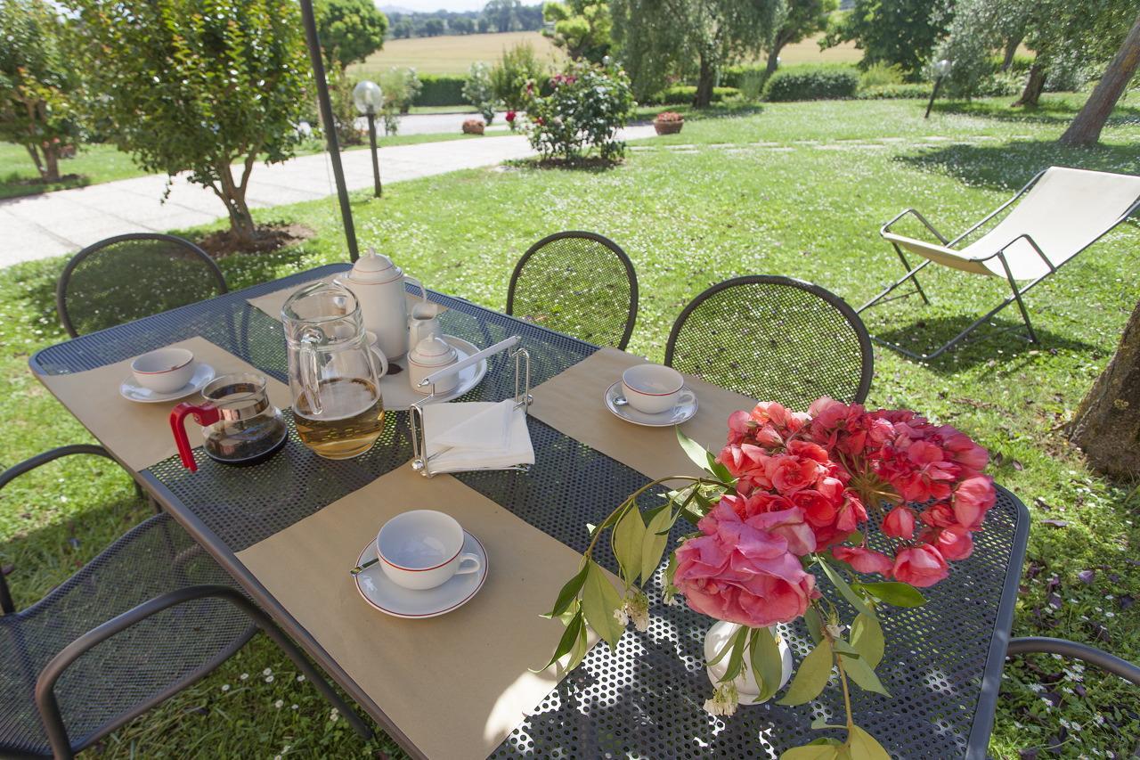 Agriturismo Verbena กัสติลโยเน เดล ลาโก ภายนอก รูปภาพ