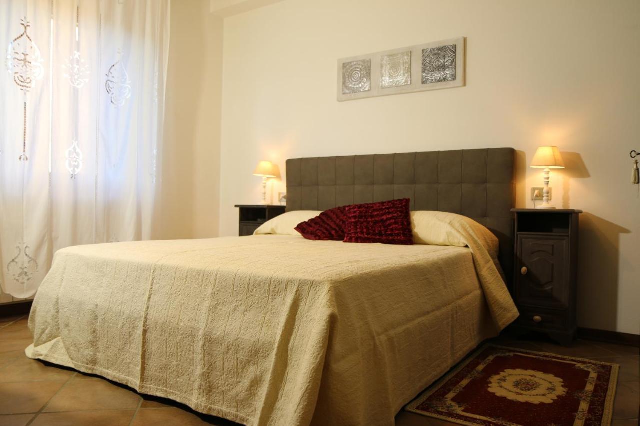 Agriturismo Verbena กัสติลโยเน เดล ลาโก ภายนอก รูปภาพ