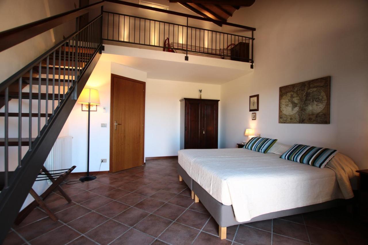 Agriturismo Verbena กัสติลโยเน เดล ลาโก ภายนอก รูปภาพ